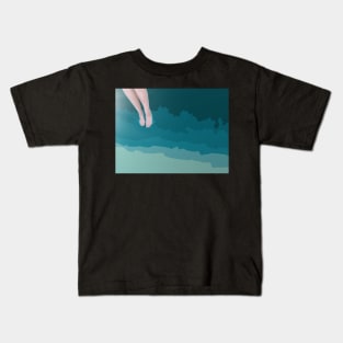 Feet in the water Kids T-Shirt